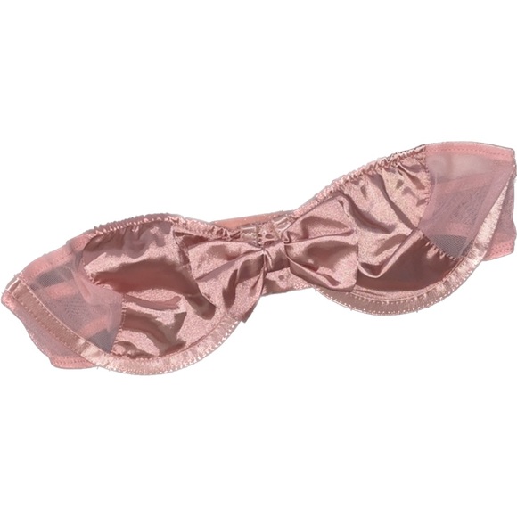 Fashion Nova Other - Pink Satin Bandeau Bra, size xs (32-34)